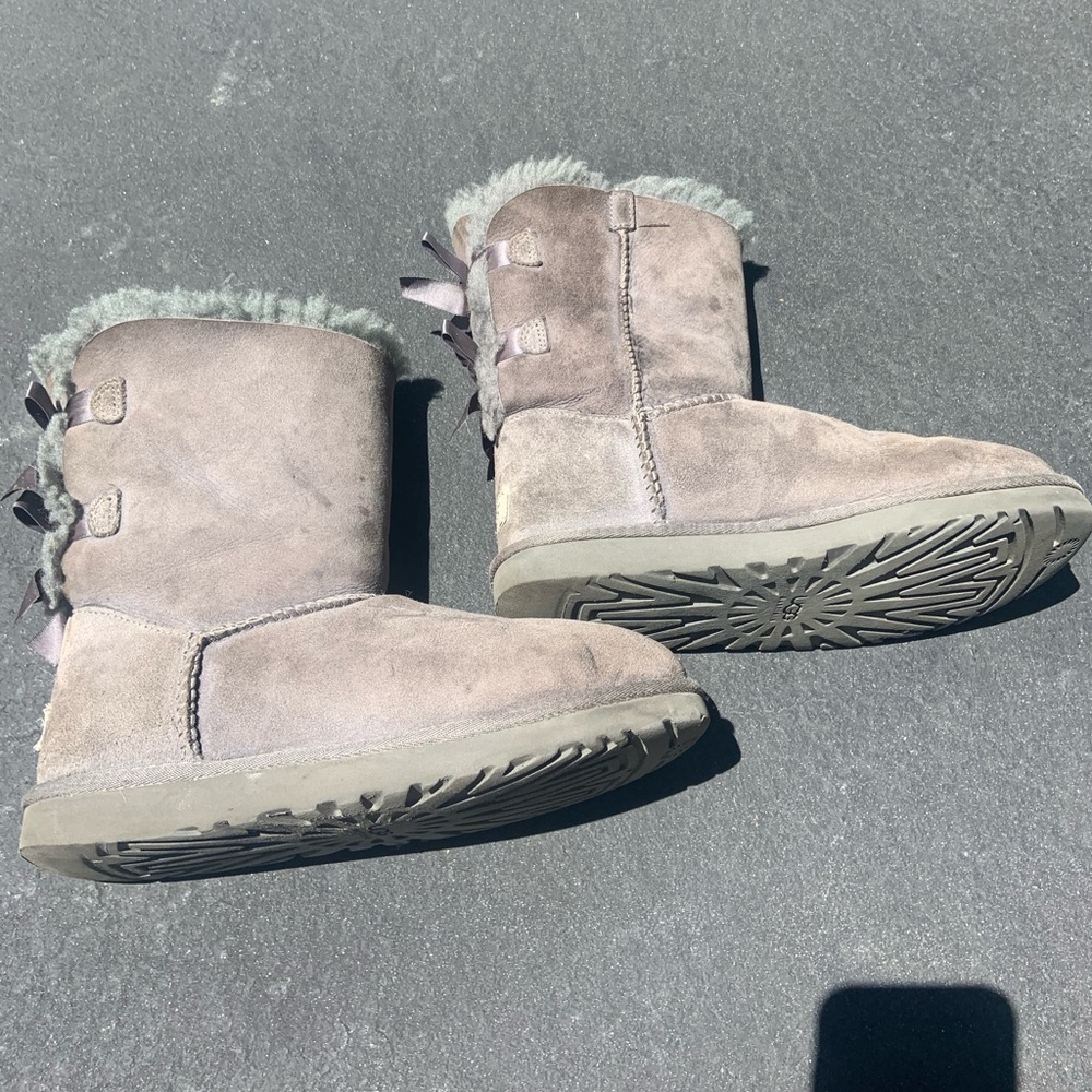 Bailey Bow Uggs